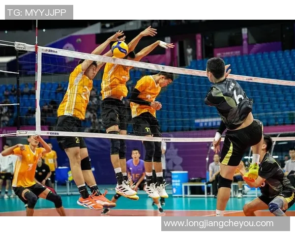 排球盛宴：深入分析上海排球队员的个人技术与战术素养